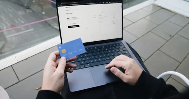 Branded Tracking Pages: Turn Shipping Into Marketing