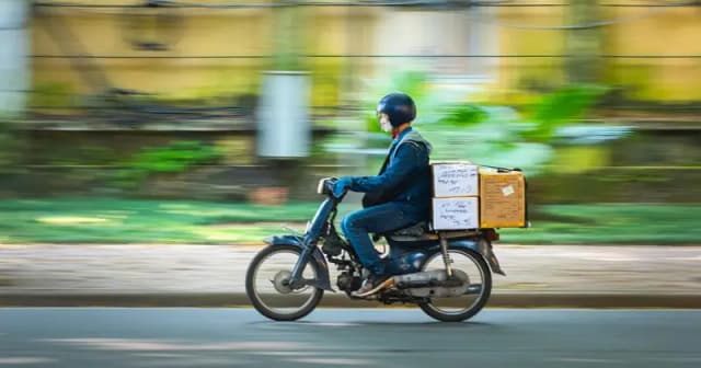 USPS Shipping Surcharges Explained: Peak Season and Beyond