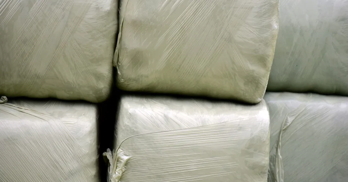 Dimensional Weight Pricing: How to Calculate and Reduce DIM Charges