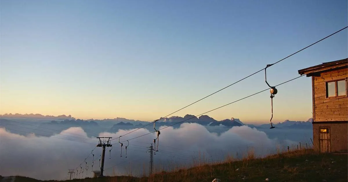 Etsy Shipping: How to Save Money & Delight Customers