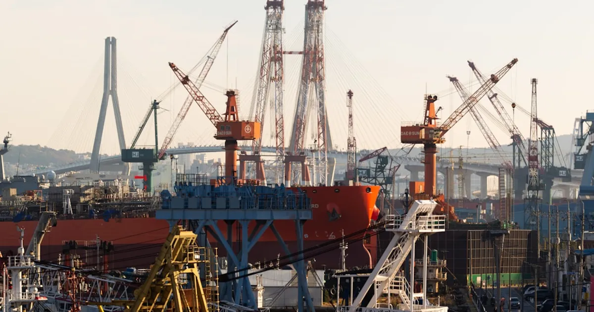 FedEx vs UPS: Complete 2025 Carrier Comparison