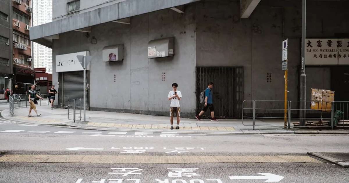 Peak Season Carrier Capacity: Managing Limited Availability