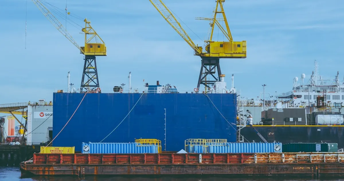 Shipping to Canada from US: Complete 2026 Guide